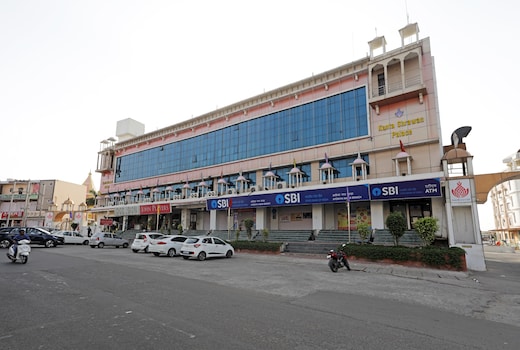 Collection O Ayodhya Ring Road Bhopal