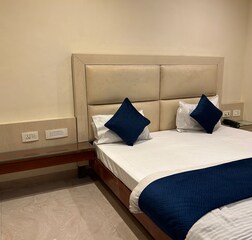 Budget Room