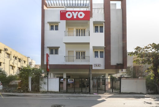 Hotel O Home Harma Residency Near Koyambedu Metro Station