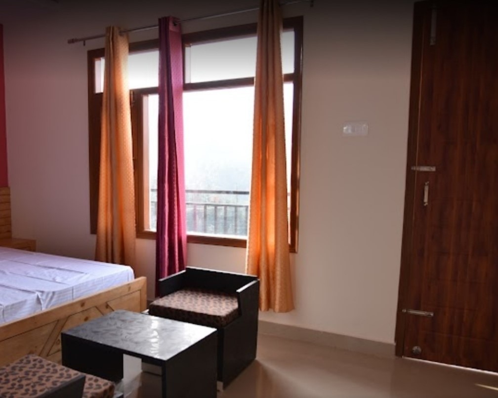 Wonder Hill Homestay | Rooms & Homely Meals - Tap to explore photos