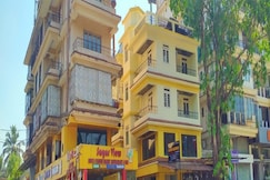 Marine Castle Beach Guest House, Goa