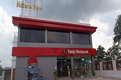 Nature View Hotel and Resturant, Dumka