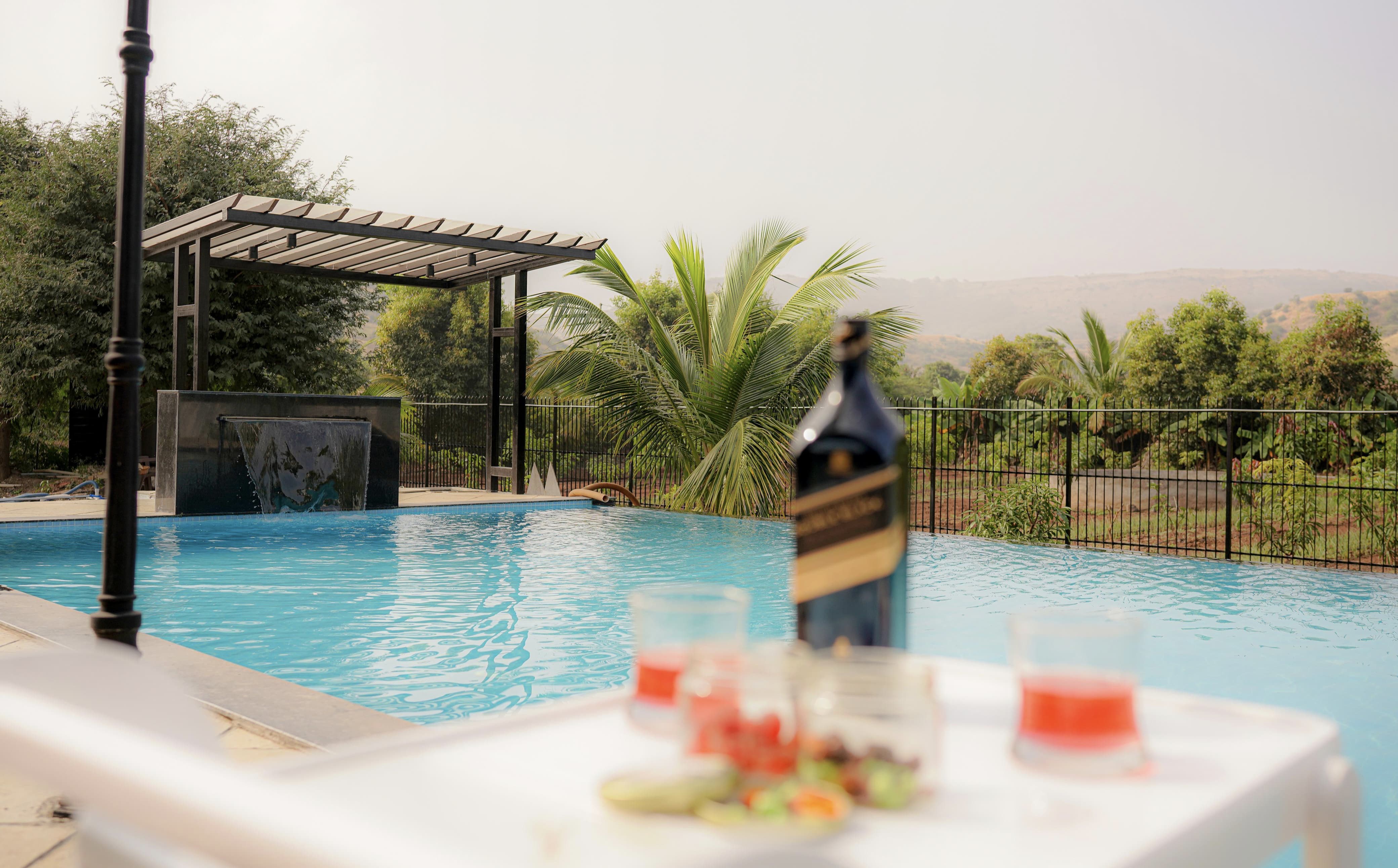 Queen N Berries Villa 3BHK with Pvt Pool 4