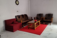 RED & WHITE HOMESTAY, Visakhapatnam