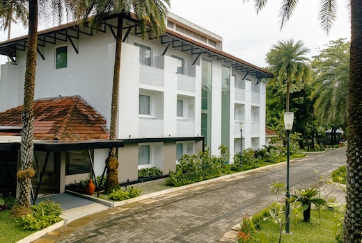 Riviera Garden