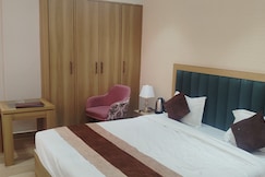 Royal MCC Hotel, Gorakhpur