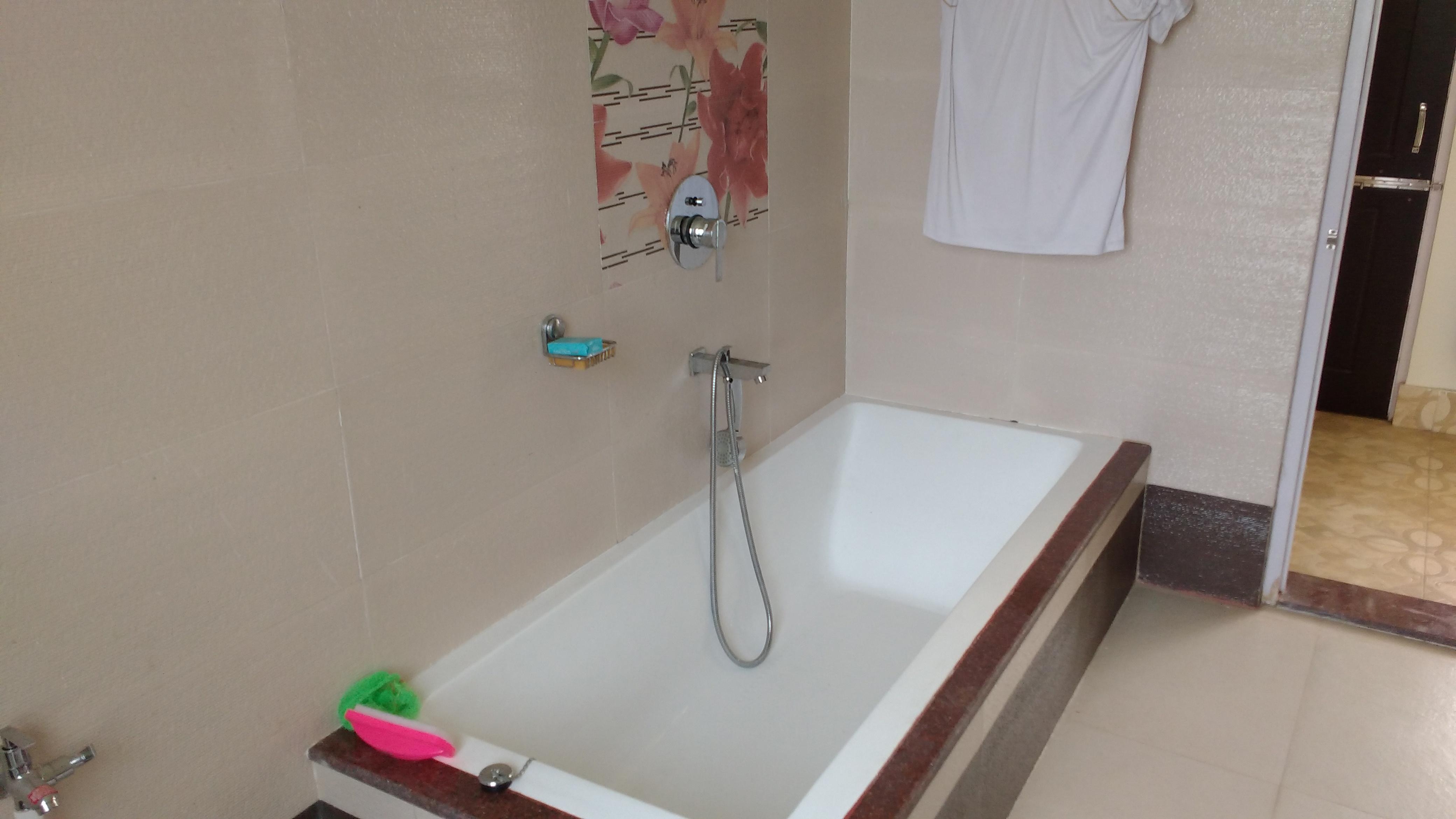 Mukti homestay (Deluxe Room) - Tap to explore photos