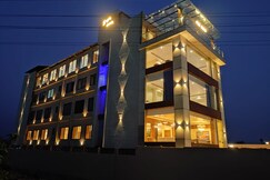DEYS HOTEL, Silchar