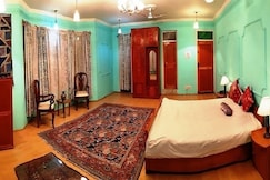 Aman Palace Resort, Srinagar