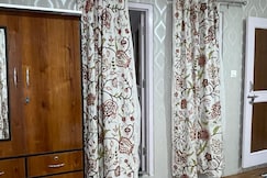 Jacobs Guest House, Srinagar