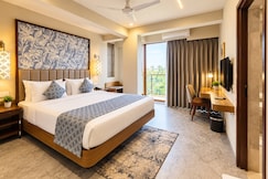 Titanic Boutique Hotel, Goa