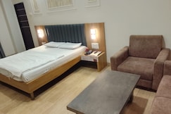 Hotel radhika Palace, Parbhani