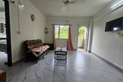 Green Views Cozy Stays in a quiet neighbourhood, Nashik