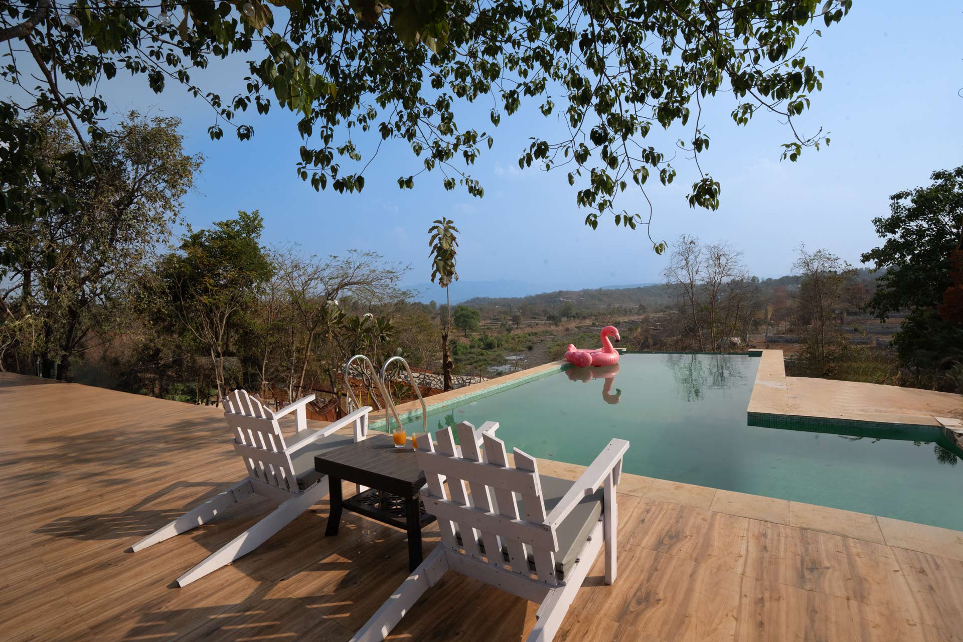 StayVista at Anjee's Chalet - Tap to explore photos