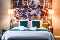 Mercure Ch, Cher