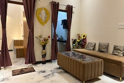 Raghav Vilas: Premium 2BHK Near Kashi Vishwanath, Varanasi