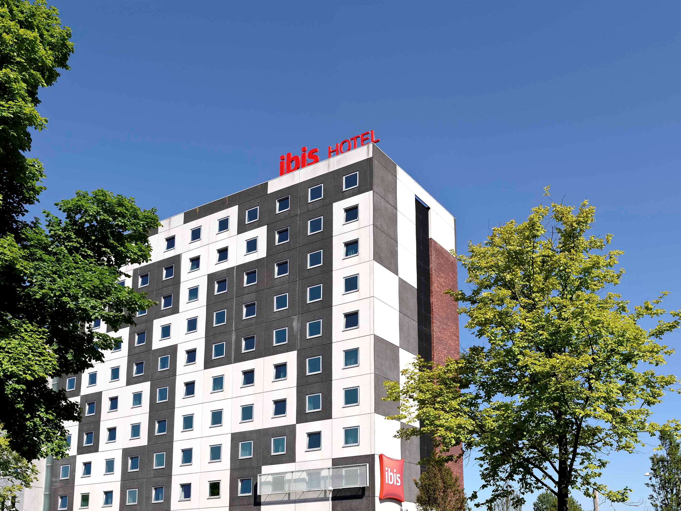 Ibis Amsterdam City West Hotel - Tap to explore photos