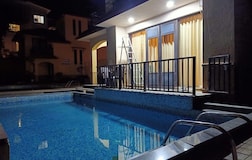 Swimming Pool 1