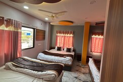 Hotel Umesh, Indore
