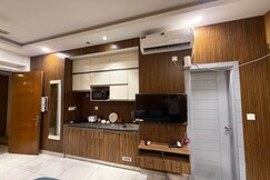 Lemongrass Studio, Noida