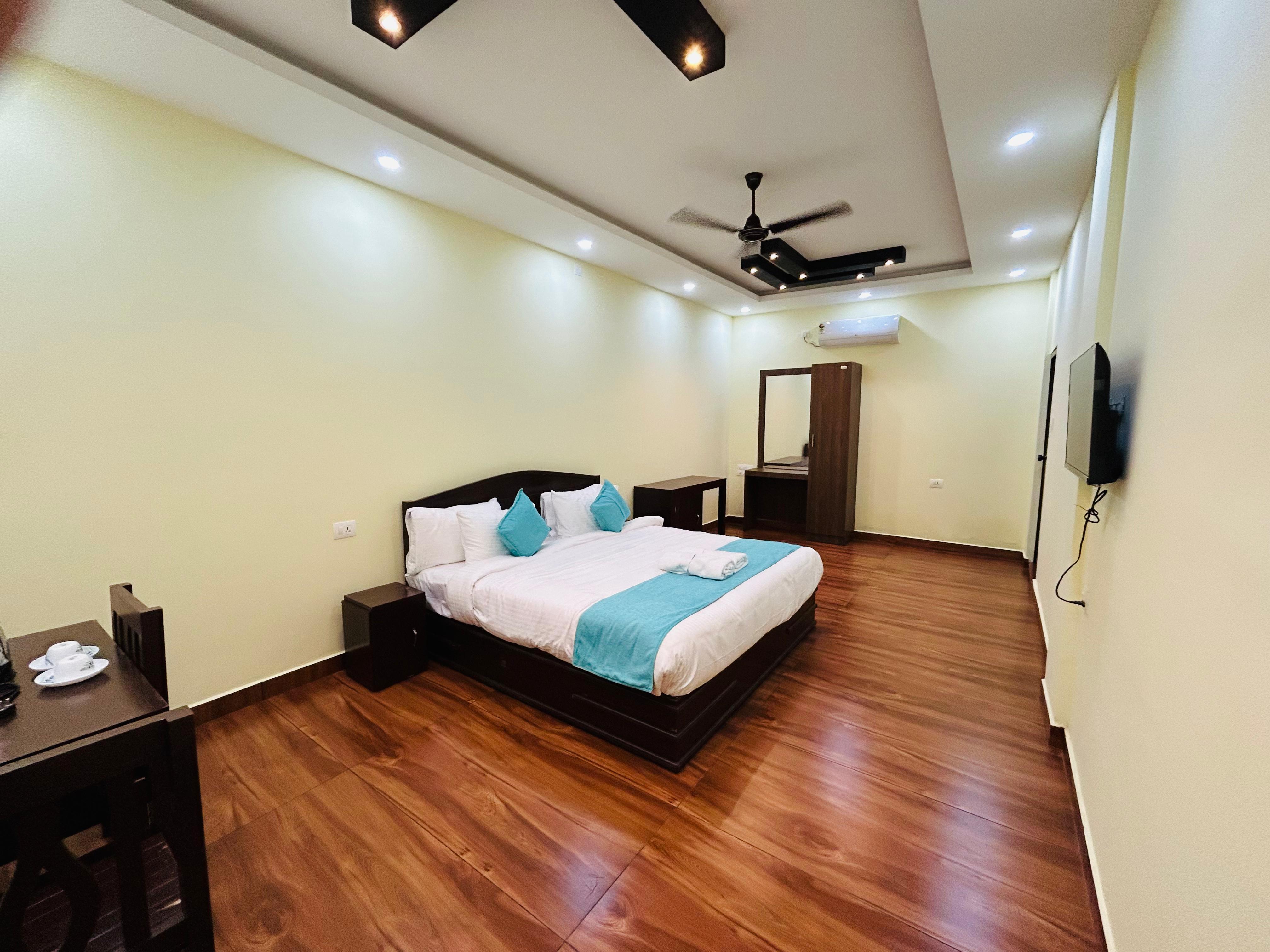 Athirapilly Inn - Tap to explore photos