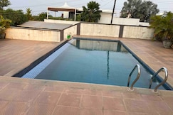 Seaside Solitude, Goa