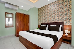 Hotel O Sacred Tree, Indore