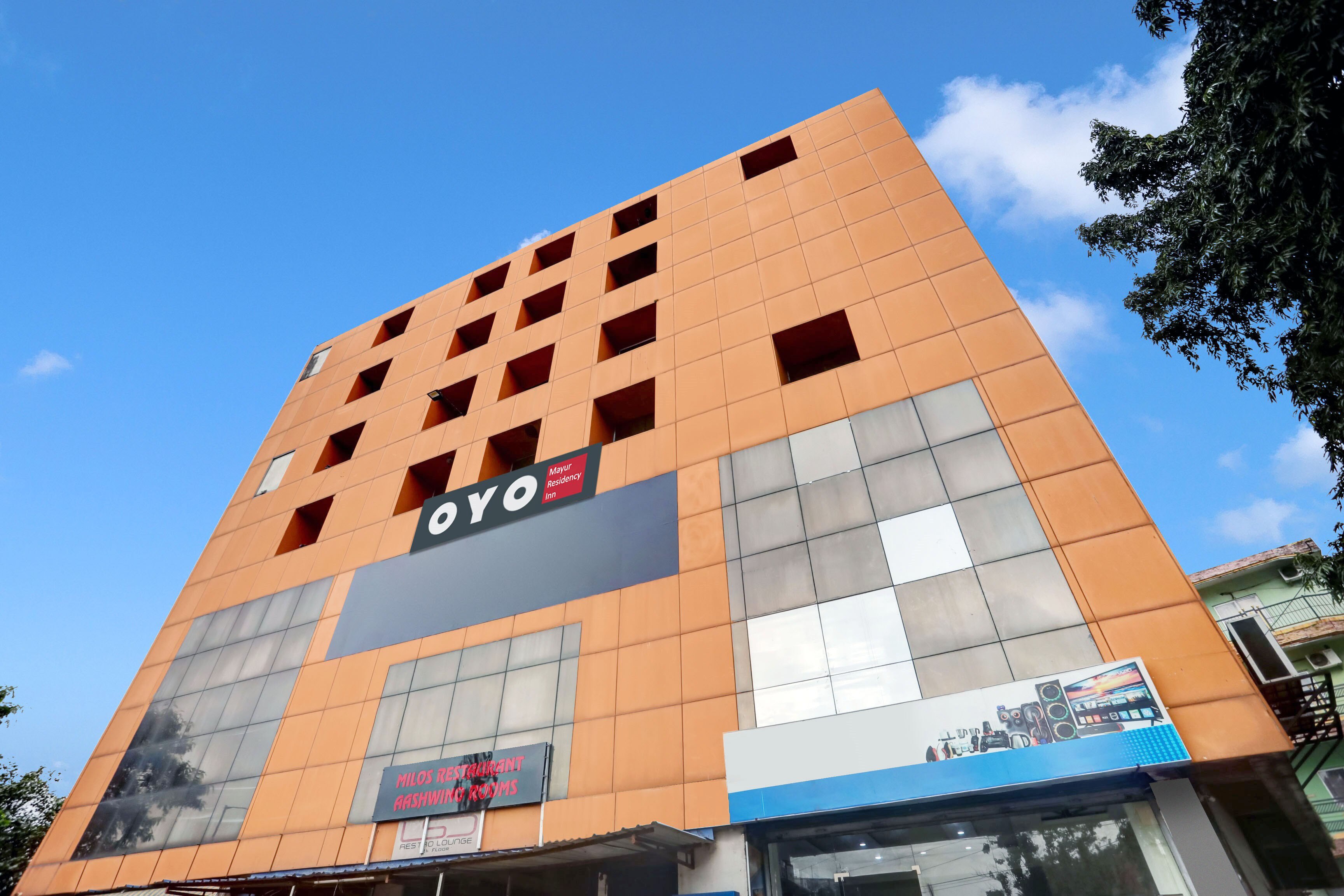 Hotel O AASHWINO ROOMS - Tap to explore photos