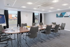 Holiday Inn Express Leigh - Sports Village, Warrington