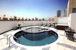 Xclusive Maples Hotel Apartment - Bur Dubai, Dubai