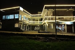 Hill view hotel and tourist lodge, Karanprayag