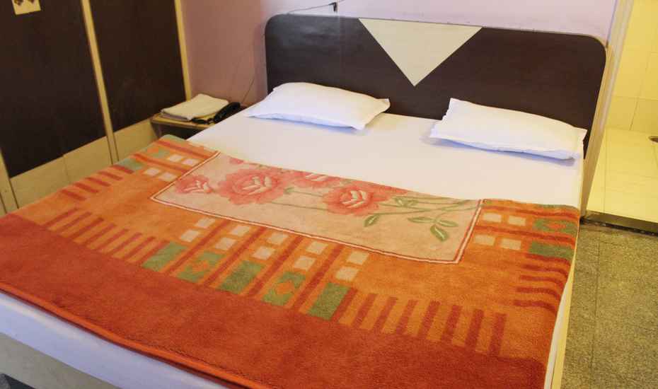 Hotel Vrindavan - Tap to explore photos