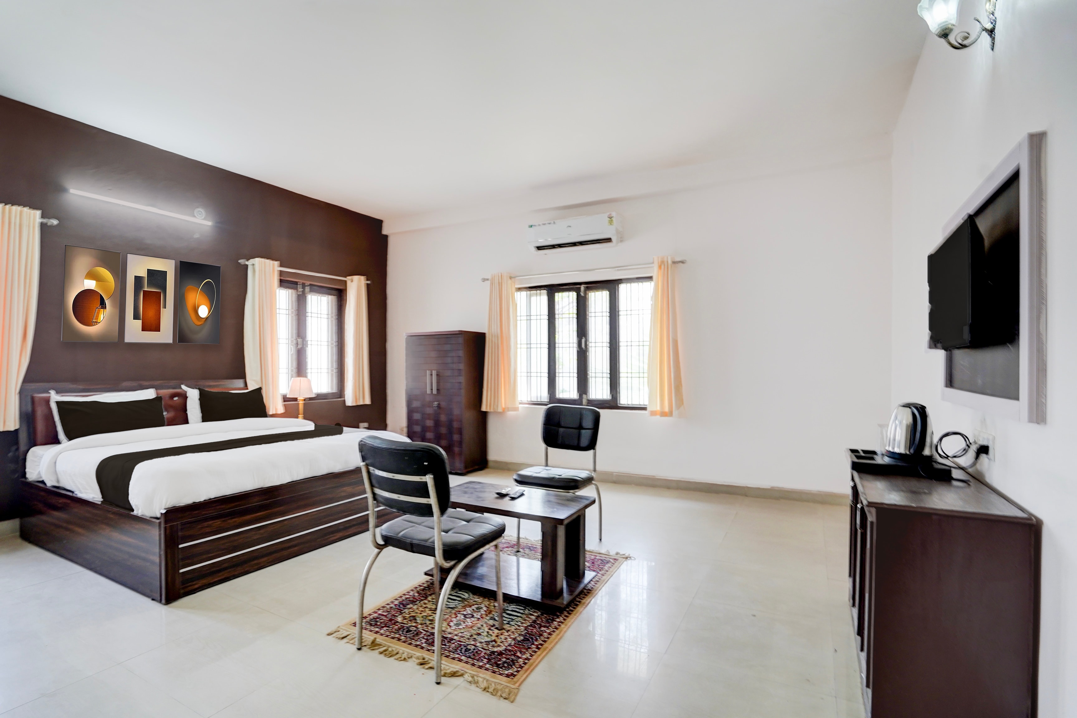 Super Hotel O THE AWADH PUNCH RESORT - Tap to explore photos