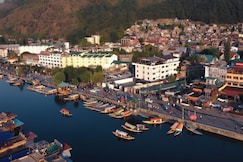 The Vintage Srinagar at Dal Lake, Srinagar