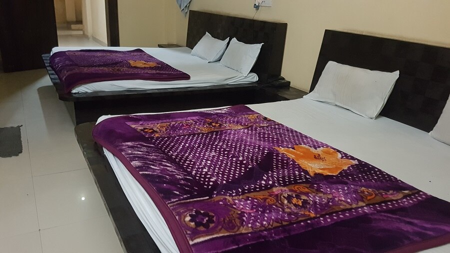 Hotel Shri Nath - Tap to explore photos