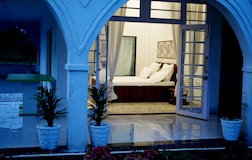 Master bedroom 2