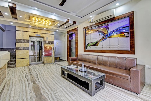 Townhouse Grand Inn