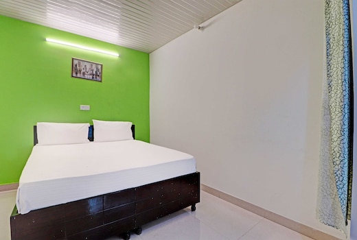 Spot On Hotel Uv Plaza