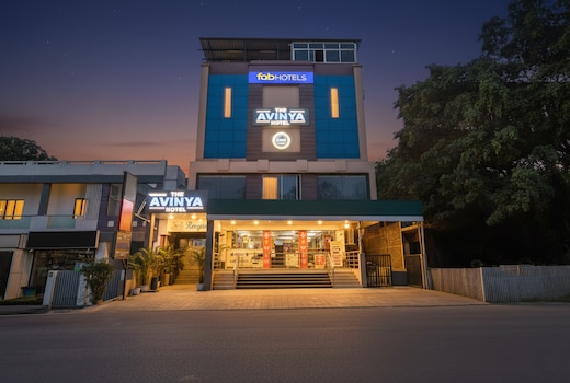FabHotel Avinya