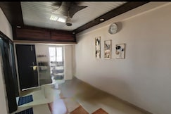 Happy Place  Indipendent flat 1BHK Hall   kitchen, Lucknow