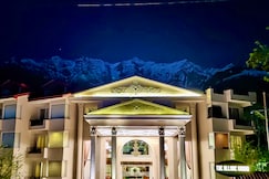 The Allure Grand  A Majestic Riverside Retreat, Leh