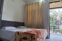 Guruji Homestay Nearby UPES College, Dehradun