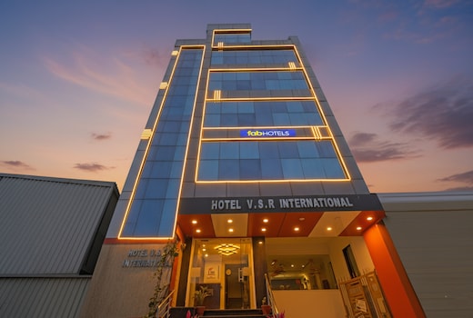 FabHotel VSR International