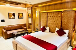 Hotel Safari, Jaipur