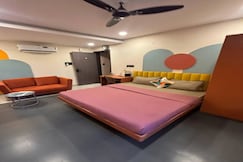 FabHotel Hostique Stays, Indore