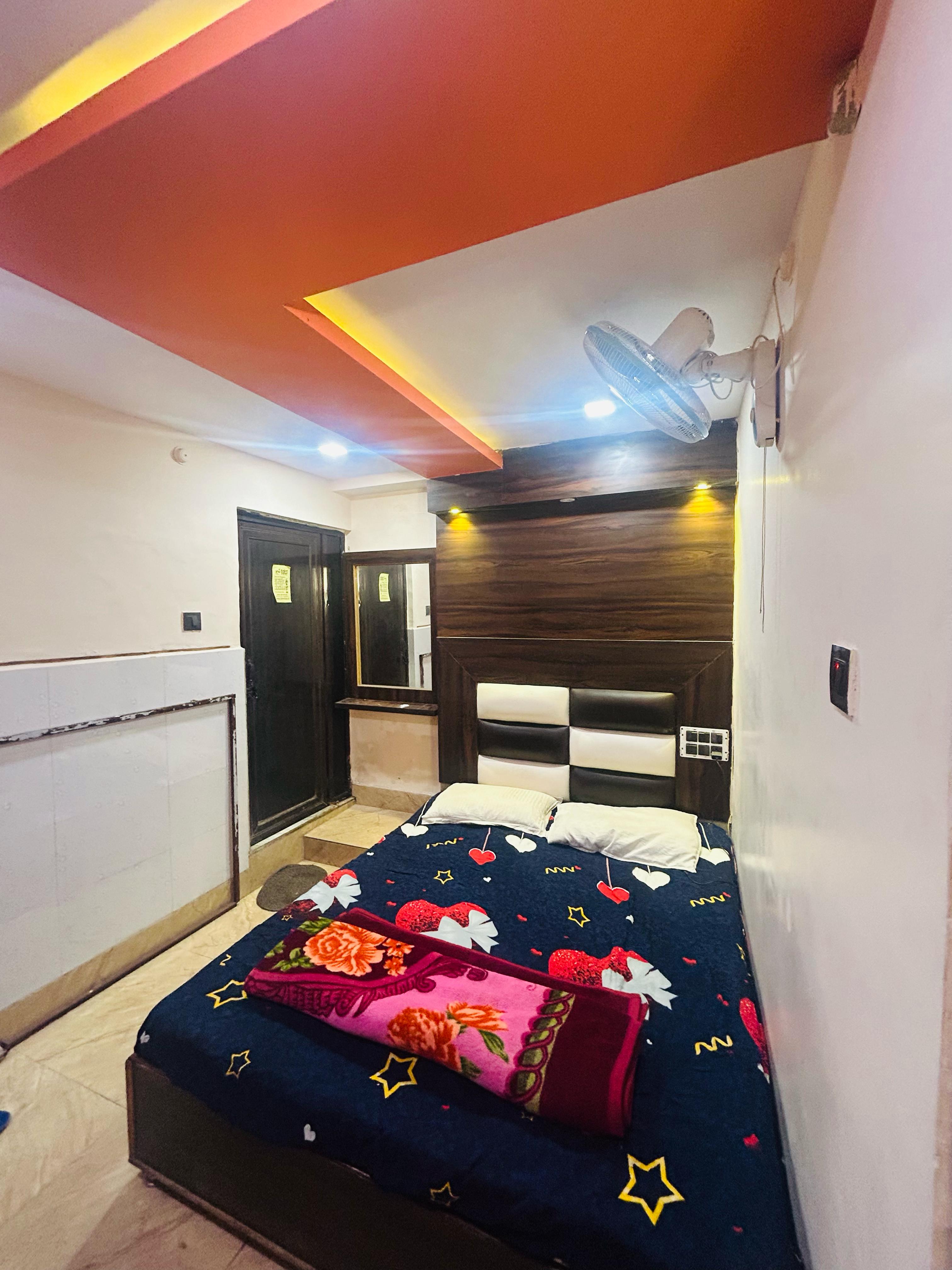 HOTEL VEDANSH - Tap to explore photos