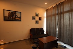 Bhuvana's Home Stay by Saradharam Hospitality, Karur