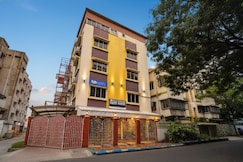 FabExpress Wild Orchid - 800m from Medica Superspecialty Hospital, Kolkata