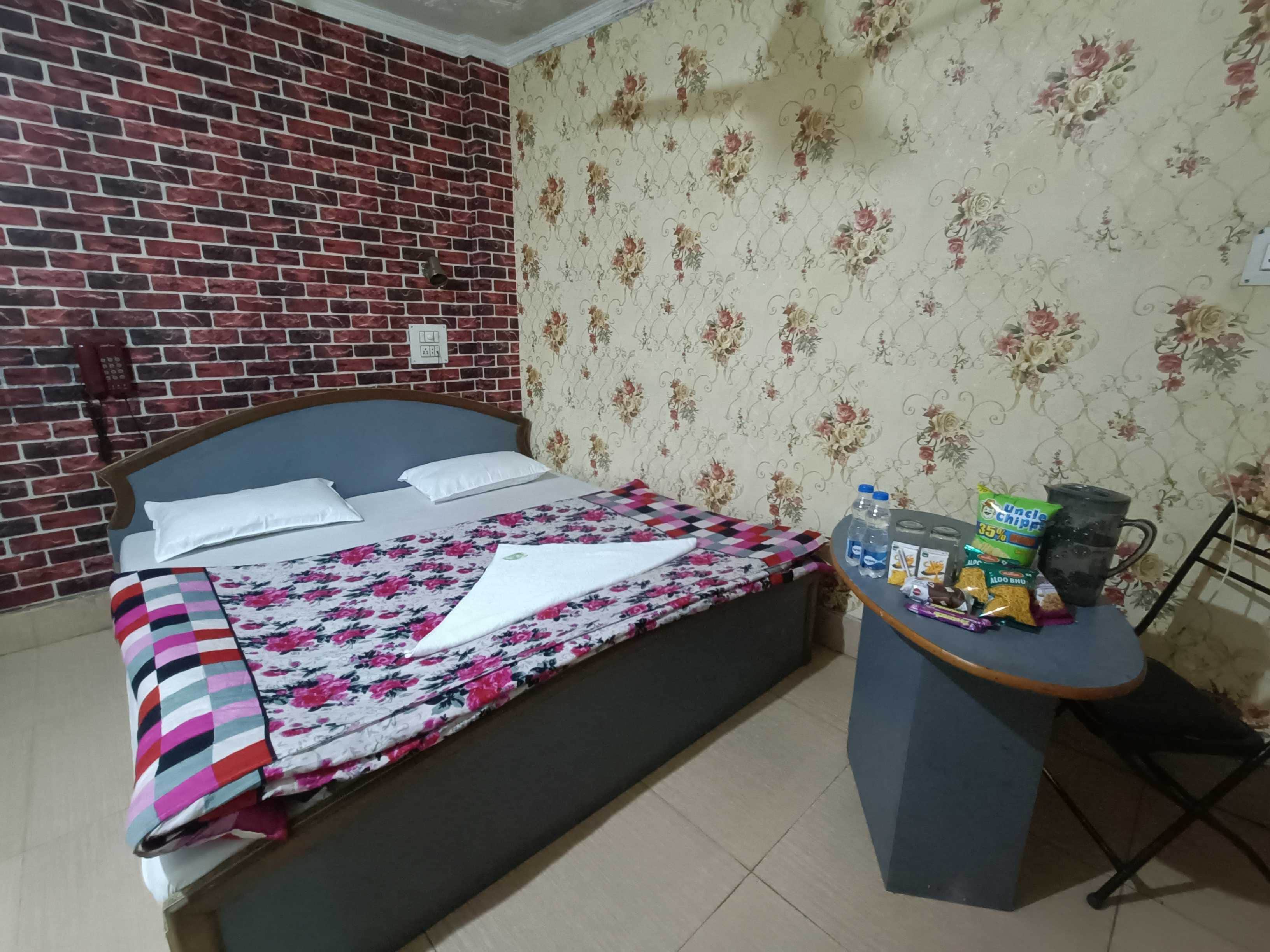 Hotel O Gongma Guest House - Tap to explore photos