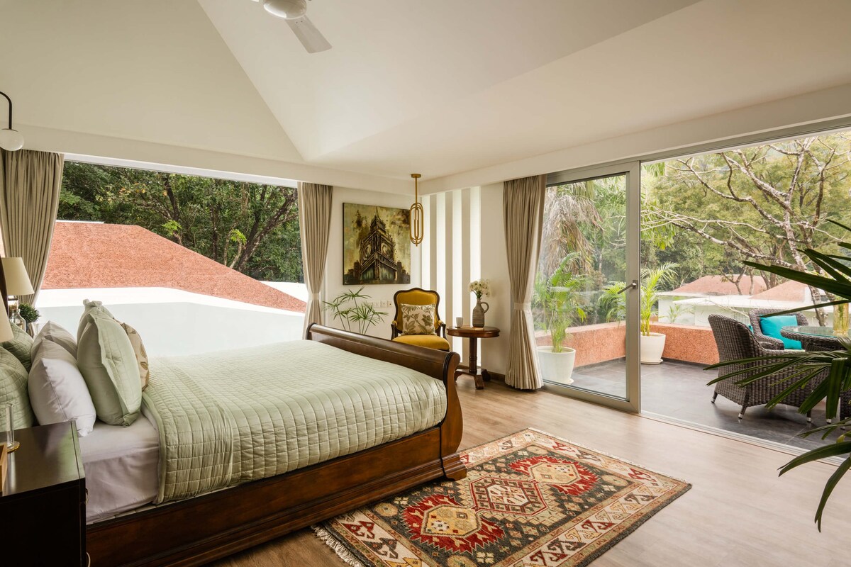 Hireavilla | Villa Mia - Spacious 3BHK Villa with Pool, Assagao - Tap to explore photos